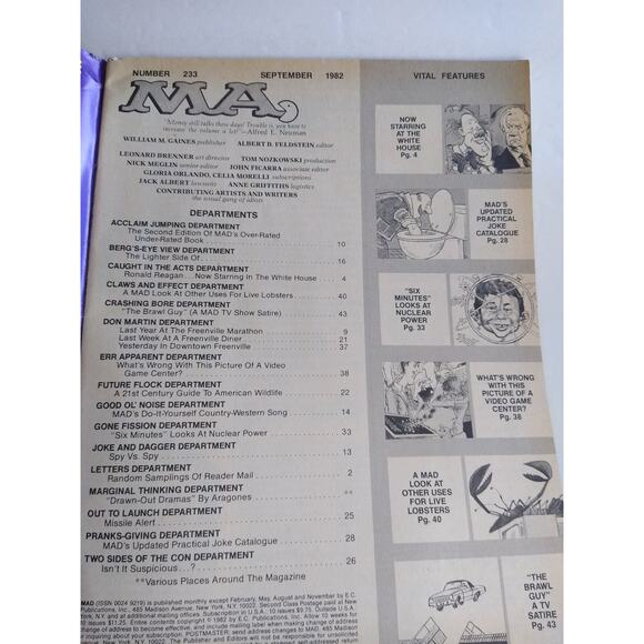 MAD Magazine #233 Pacman Cover The Fall Guy TV Satire Comic Book 1982 Arcade - Picture 2 of 5